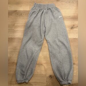 Nike Women's Gray Sweatpants